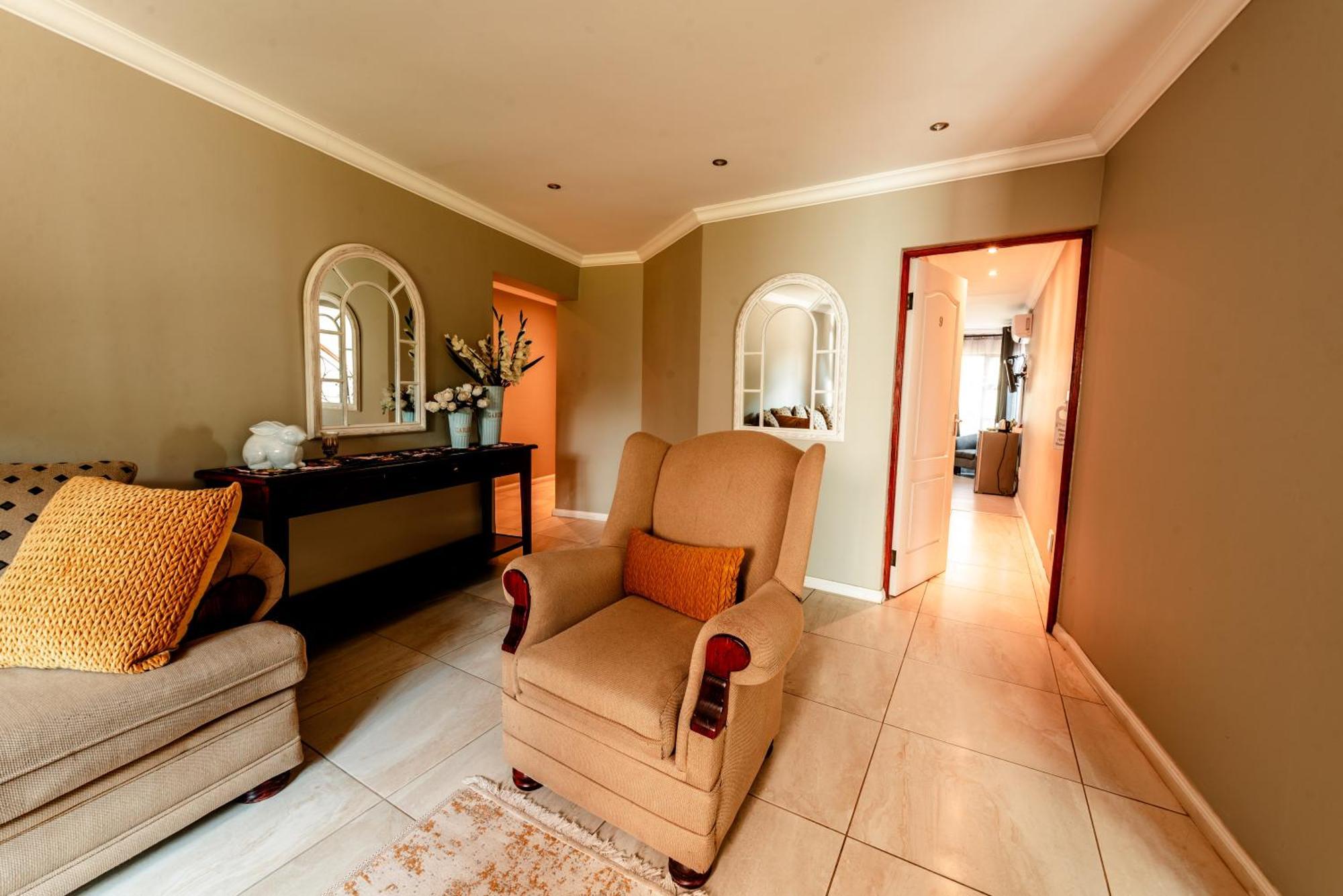 Chateau la Mer Exclusive Pensión Hartbeespoort Exterior foto