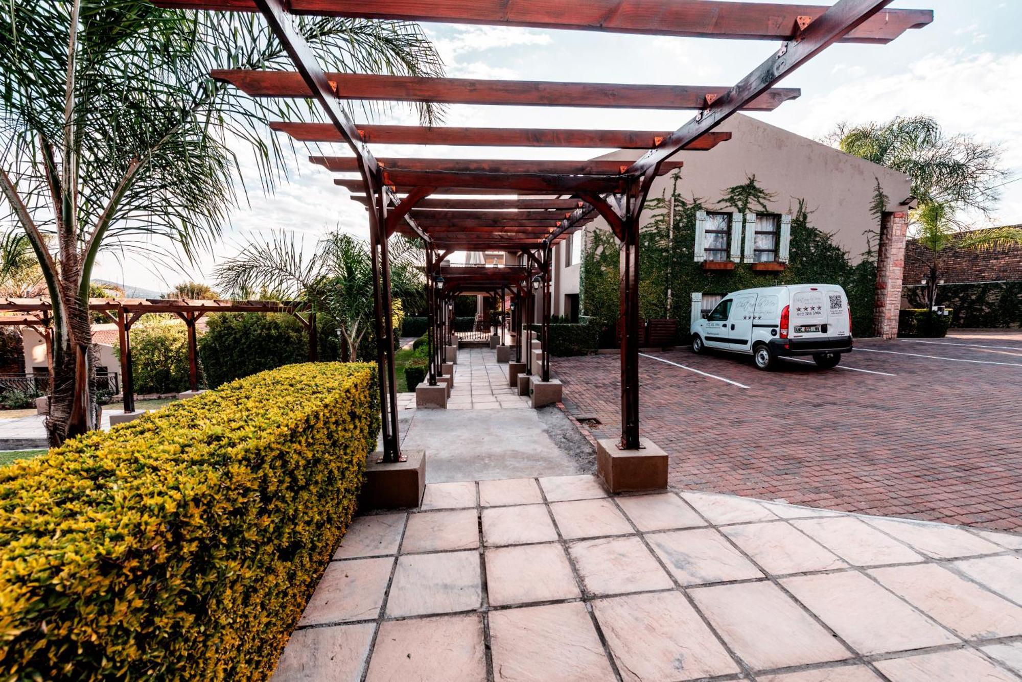Chateau la Mer Exclusive Pensión Hartbeespoort Exterior foto