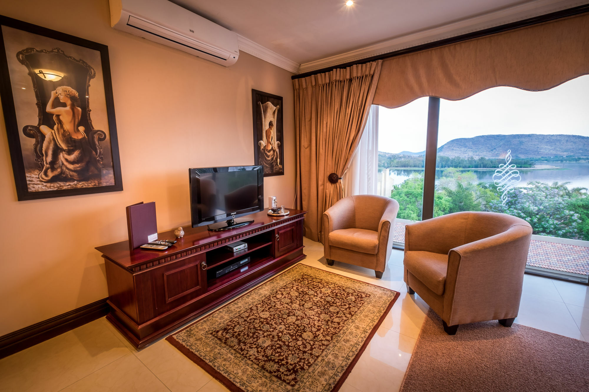 Chateau la Mer Exclusive Pensión Hartbeespoort Exterior foto